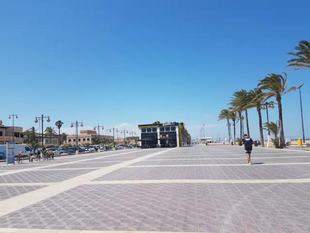 Ferienwohnung Reina Playa Valencia Exterior foto