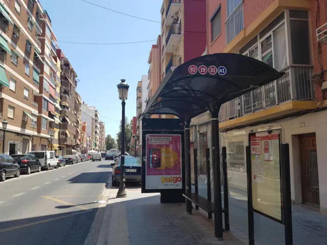 Ferienwohnung Reina Playa Valencia Exterior foto