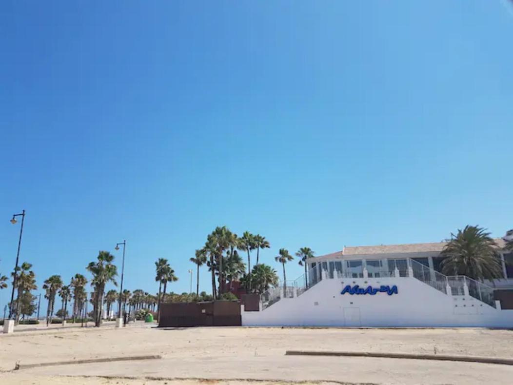 Ferienwohnung Reina Playa Valencia Exterior foto